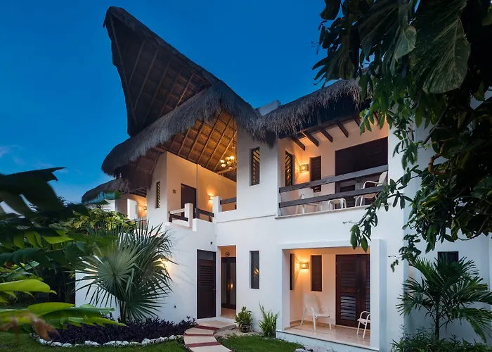 Apartahotel El Encanto 4*