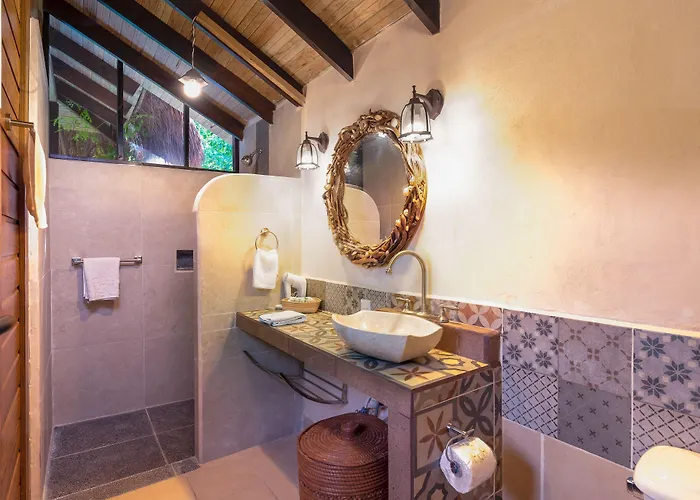 El Encanto Apartahotel