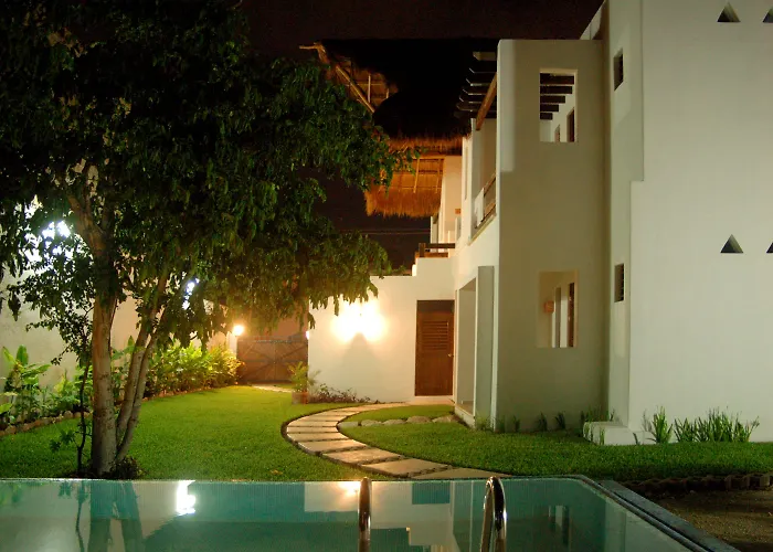 El Encanto Apartahotel